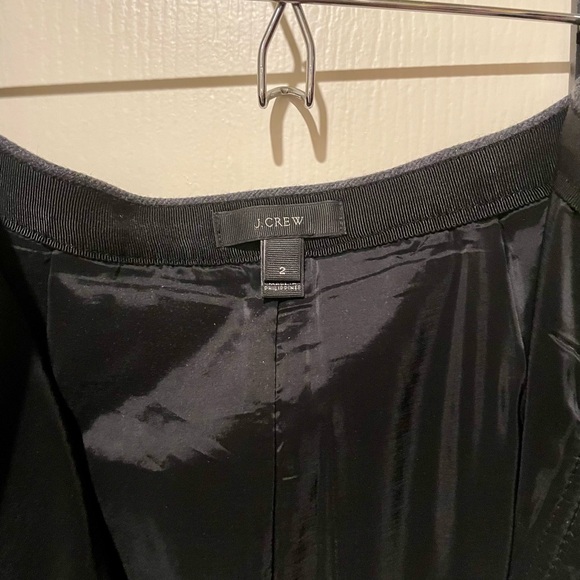 J Crew Charcoal Gray Zip-Front Wool Pencil Skirt Size 2 Fully Lined - Picture 4 of 8